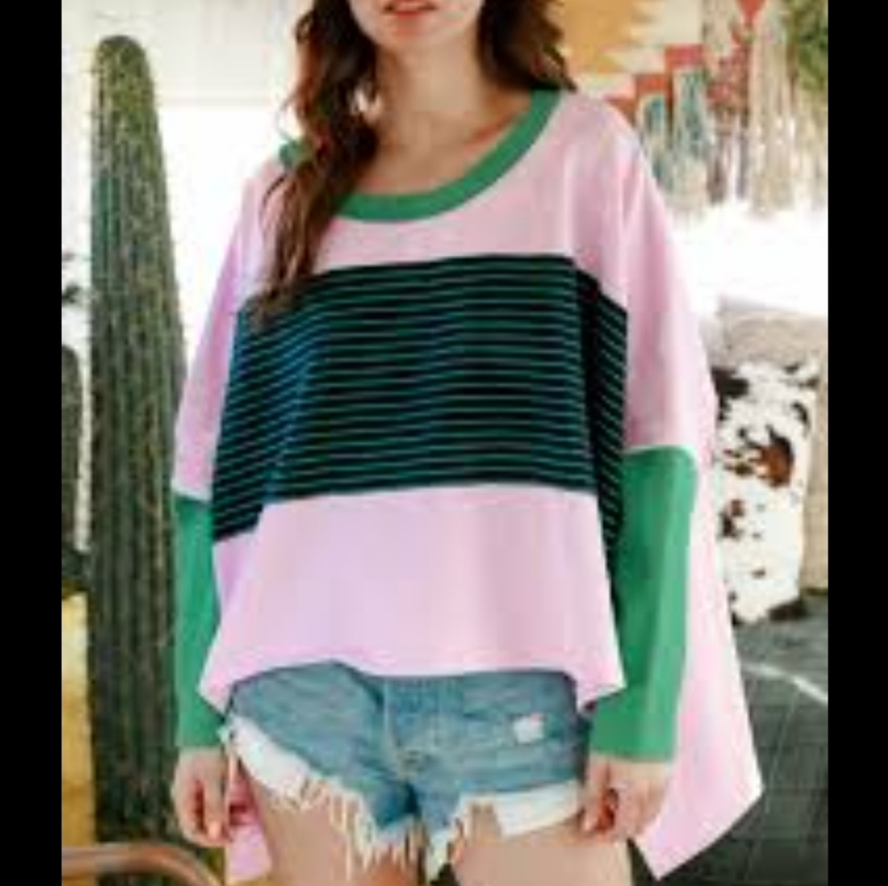 Fantastic Fawn Lavender Blue Green Oversized Long-Sleeve Top Size Medium